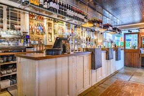 Restaurant - The Running Horse (Winchester)