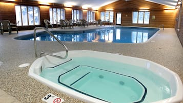 Indendørs pool