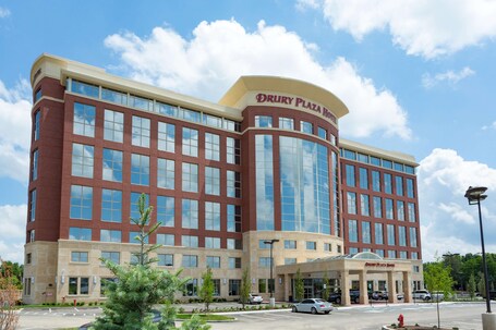 Drury Plaza Hotel Indianapolis Carmel - Image 3