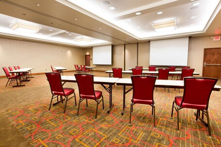 Drury Plaza Hotel Indianapolis Carmel - Image 31