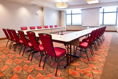 Drury Plaza Hotel Indianapolis Carmel - Image 30