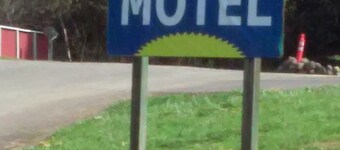 Sunny Valley Motel
