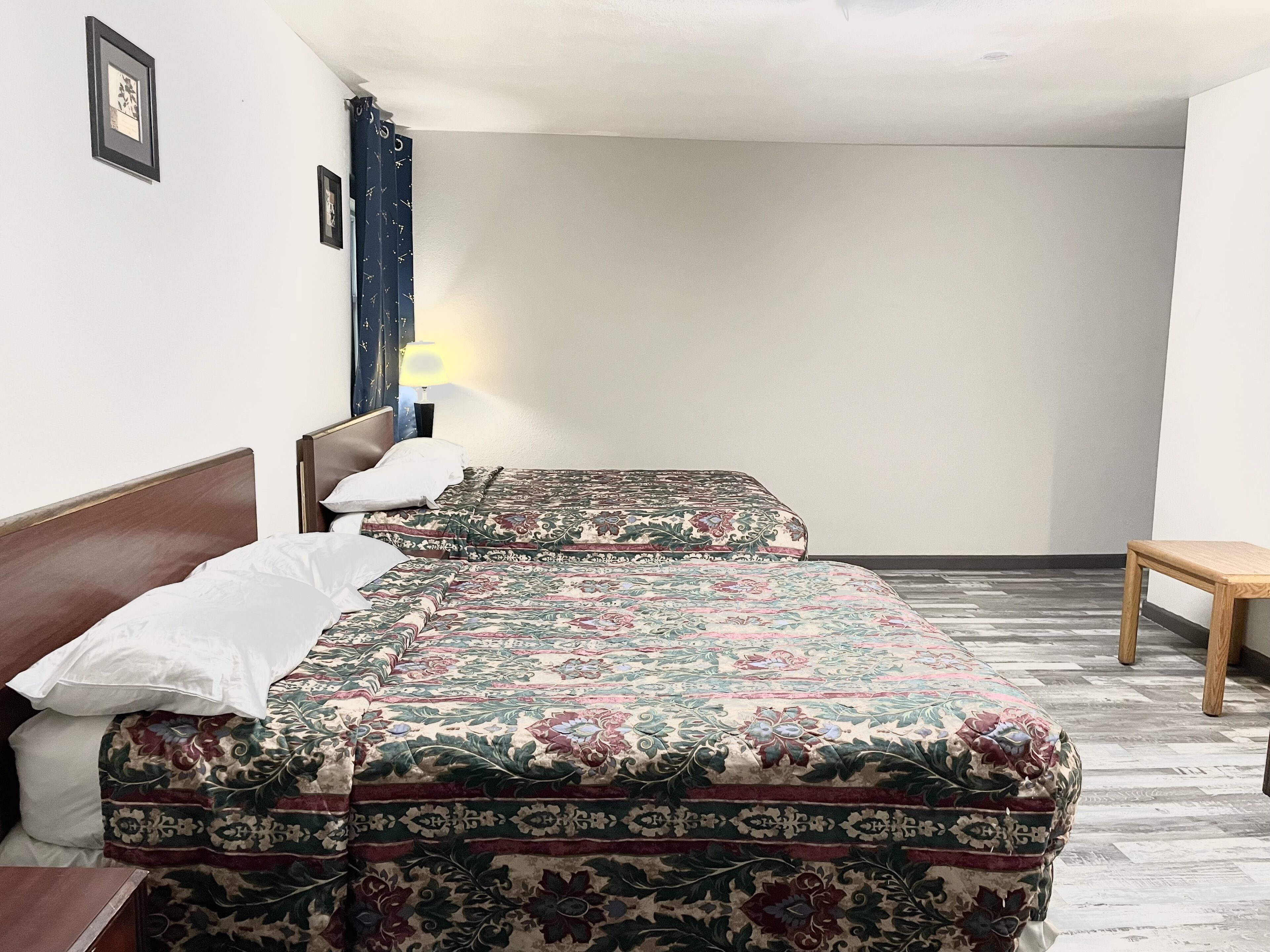 Standard Room, 2 Double Beds, Non Smoking