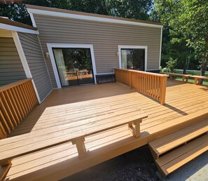 Porch - The Lodge at Chalk Hill (Farmington)
