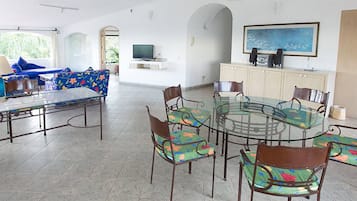 Suite Presidencial | In-room dining