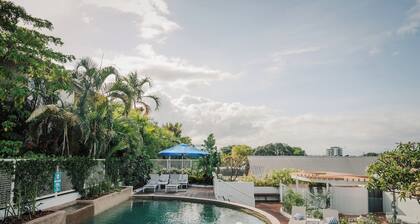 Alivio Hotel Cairns