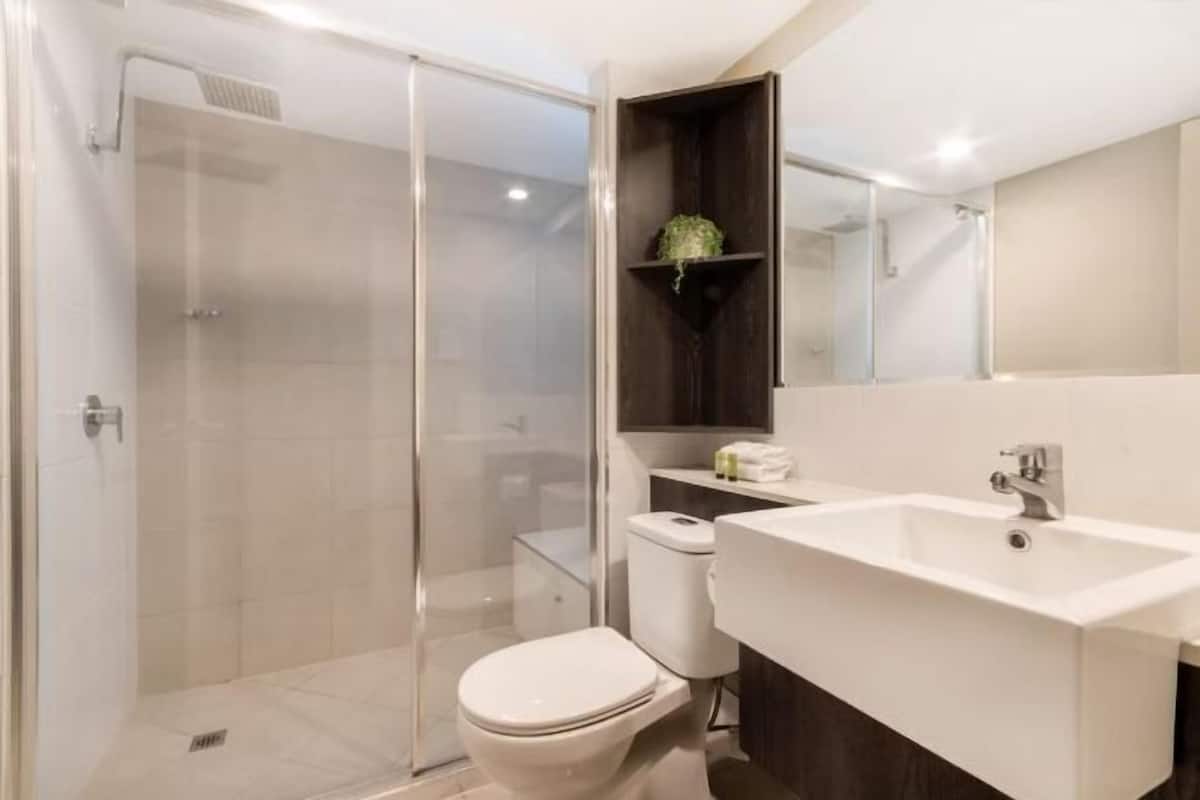 Bathroom | Shower, free toiletries, hair dryer, towels