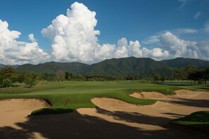 Golf - Chiangmai Highlands Golf and Spa Resort (Mae On)