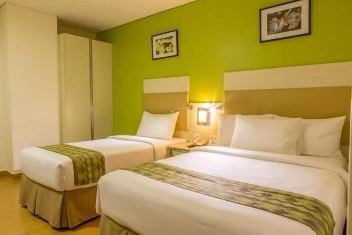 Premium bedding, iron/ironing board (on request), WiFi (free)