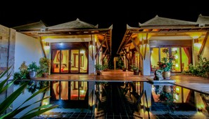 Villa, aan het strand (AC in Bedroom Only) | Terras