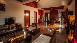 Villa, 3 soverom, privat basseng (AC in Bedroom Only) | Oppholdsområde