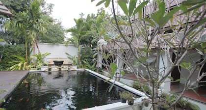 Wiang Kaew Hotel