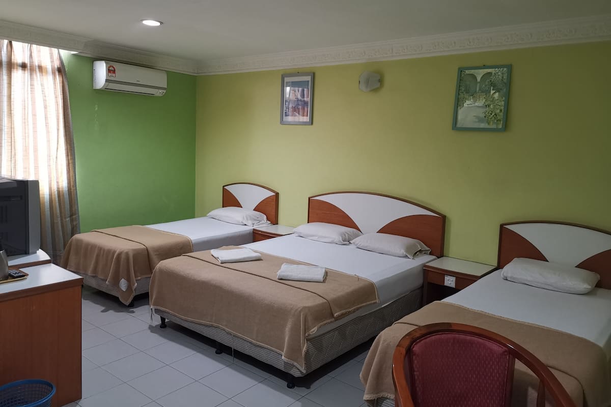 Exclusive Room | Living room | TV