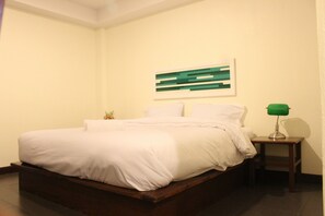 スタンダード ダブルルーム ダブルベッド 1 台 | WiFi (無料)