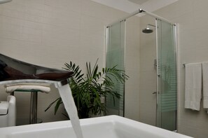 Vila Keluarga, 5 kamar tidur | Kamar mandi | Shower, perlengkapan mandi gratis, pengering rambut, dan handuk