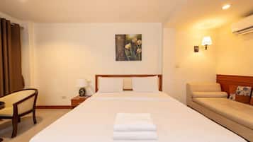 Escritorio y wifi gratis