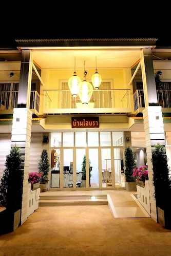 Baan Iyara Boutique City Hotel