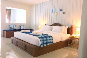 Suite Double Bed | Gratis minibar, skrivebord, ekstra senge (tillægsgebyr), gratis Wi-Fi