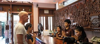 Nawin Guesthouse