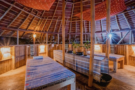 Swedish massages, massage/treatment rooms