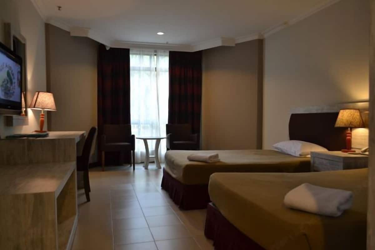 Minibar, in-room safe, desk, blackout drapes