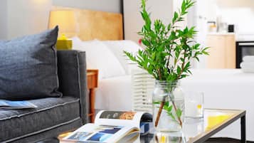 City Apartment (Hello Yellow! #07) | Living area | 24-inch flat-screen TV with digital channels, TV