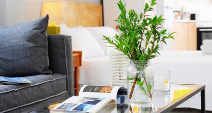 Live in Athens, Psyrri Central Apartments