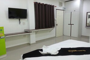 Standard Double Room | Room amenity - GM Modern Place (Udon Thani)