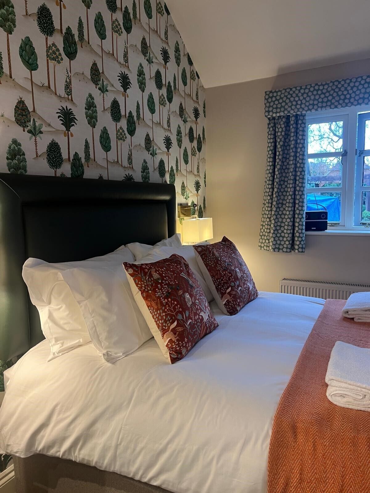 Comfort Double Room, 1 King Bed | Premium bedding, individually decorated, individually furnished, desk