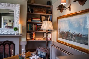 Interior - The Peat Spade Inn (Stockbridge)