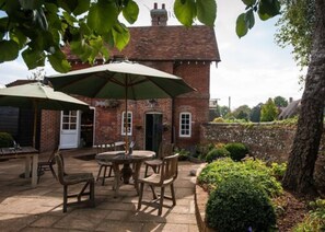 Garden - The Peat Spade Inn (Stockbridge)