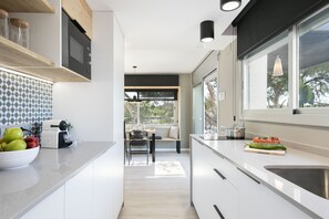 Apartment | Private kitchen | Fridge, microwave, stovetop, espresso maker - Apartamentos Porta Coeli  (Castelldefels)