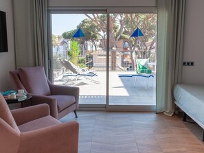 컴포트 아파트 | 내부