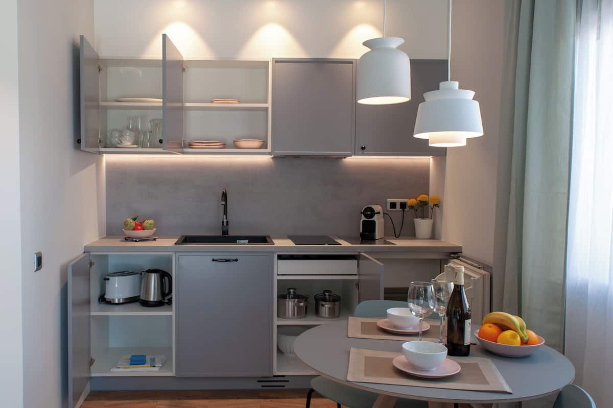 Studio superior con gran terraza