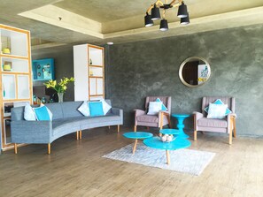 Zona de estar del vestíbulo