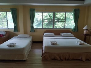Suite Room (Big size) - Khao Yai Wanalee Hotel & Resort (Pak Chong)