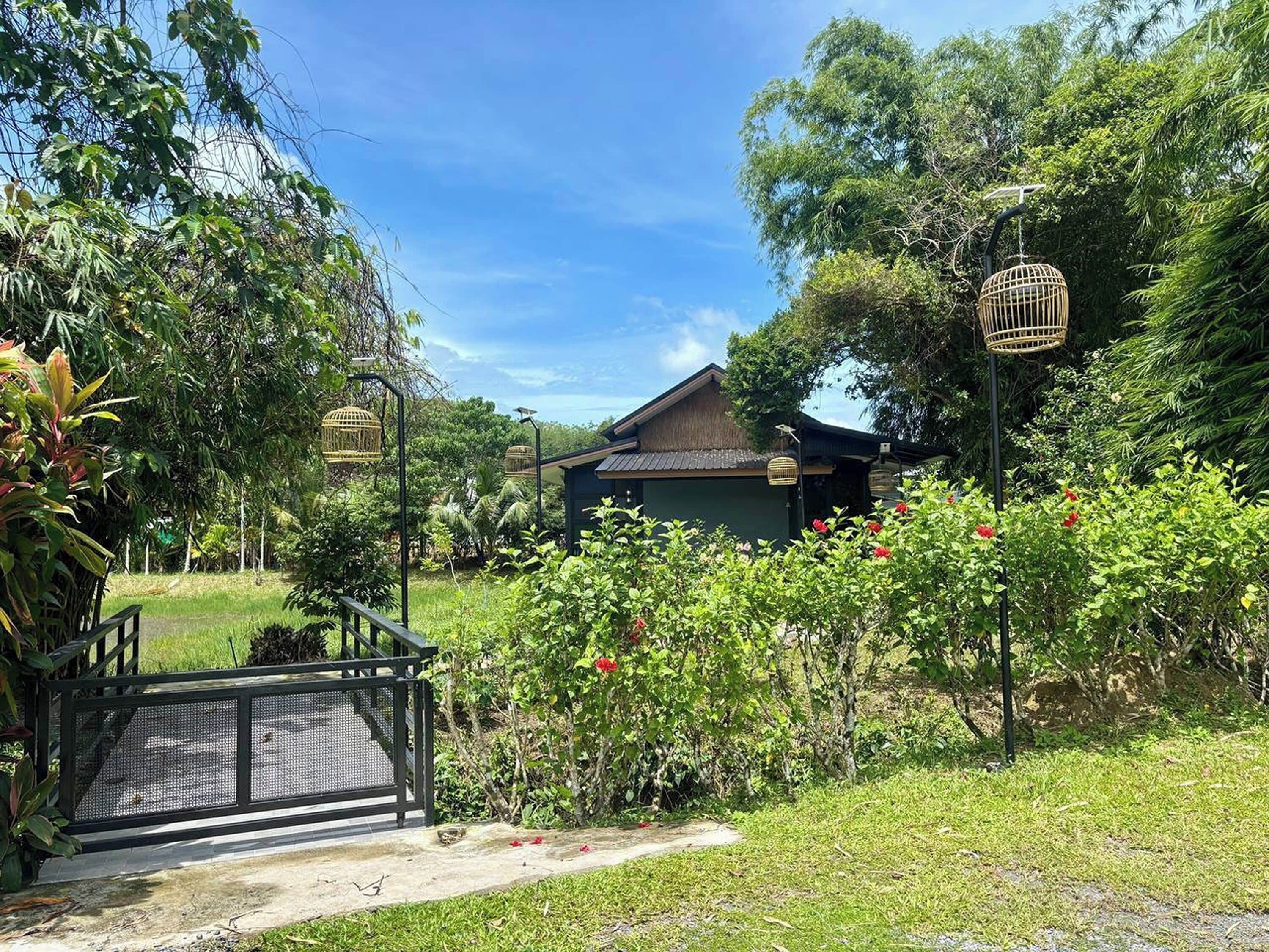 suite | 1 bedroom, minibar, in-room safe, desk