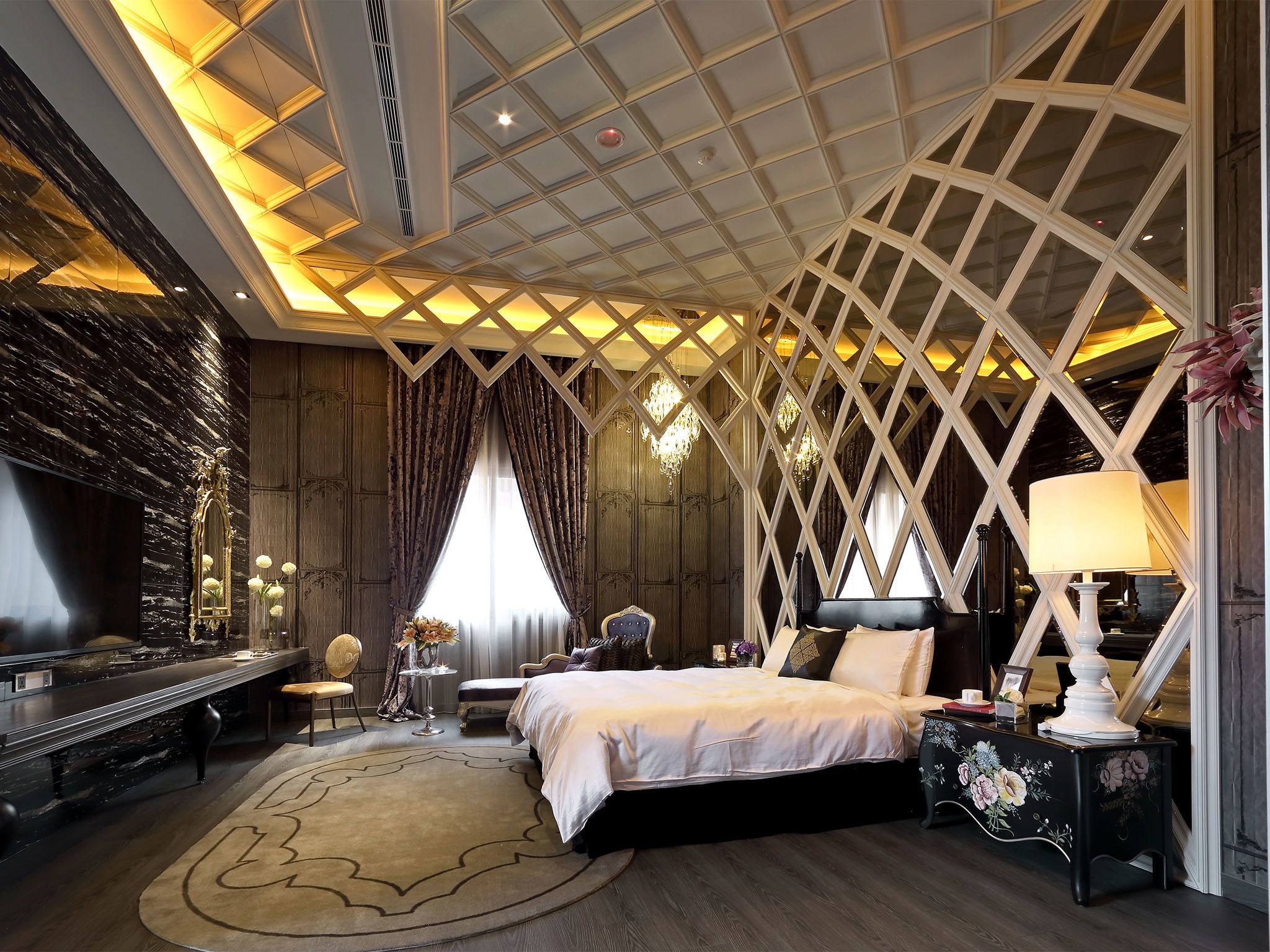 free minibar, individually furnished, desk, soundproofing