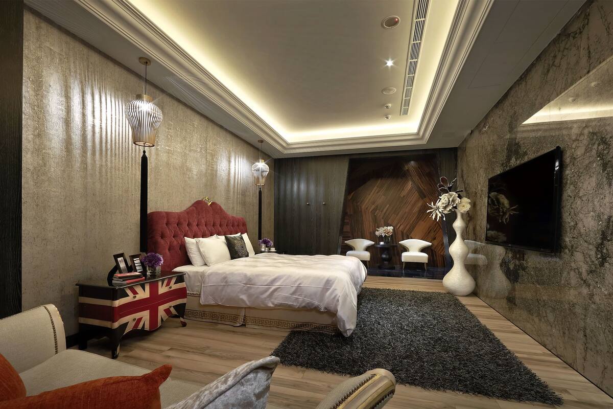 1 bedroom, free minibar, desk, soundproofing