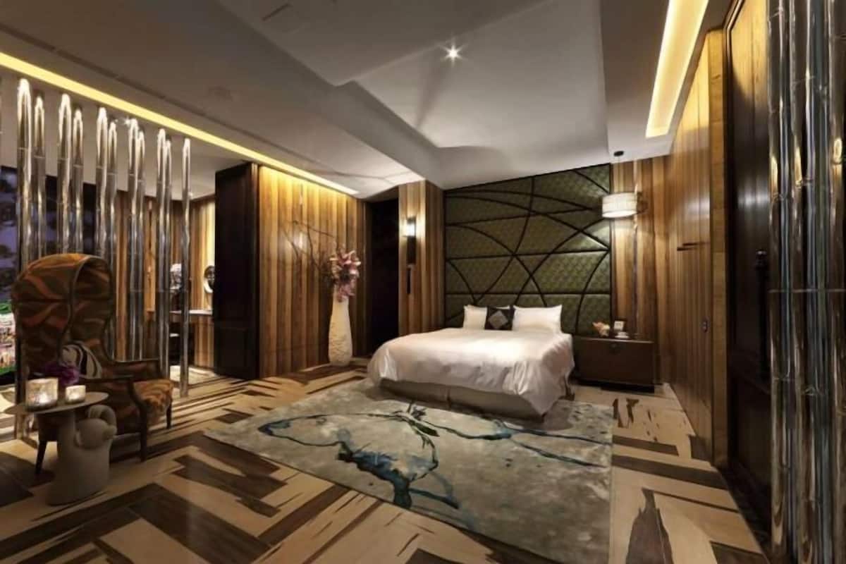 1 slaapkamer, een gratis minibar, een bureau, geluiddichte muren