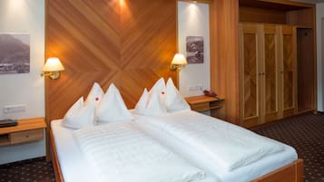 Comfort tweepersoonskamer | Een kluis op de kamer, gratis wifi, beddengoed