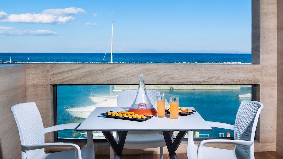 Porto Marine Hotel