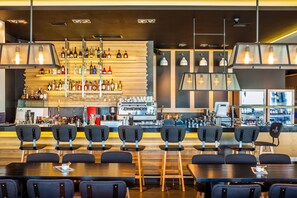 Bar (on property) - Porto Marine Hotel (Dio-Olympos)