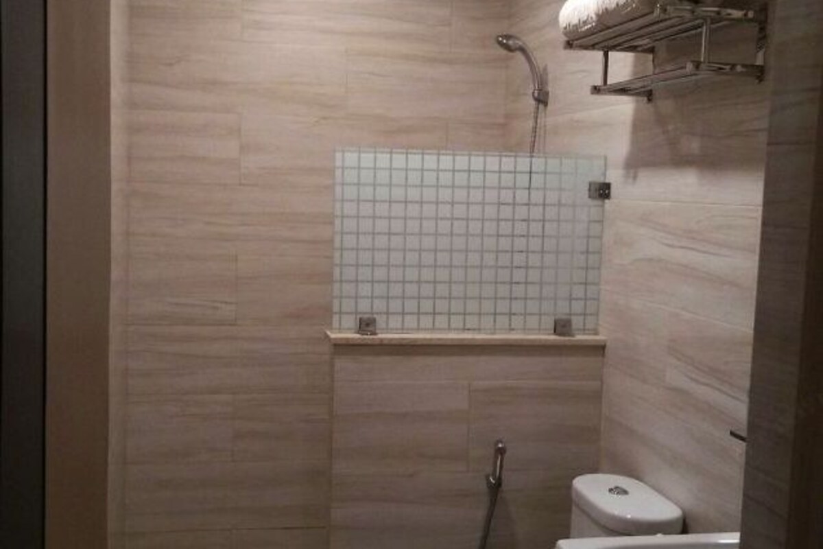 샤워 시설, 무료 세면용품, 헤어드라이어, 목욕가운