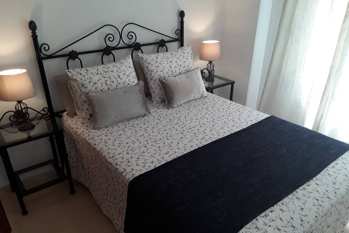 Superior Apartment, 1 Bedroom, Terrace | Down duvets, soundproofing, free WiFi, bed sheets