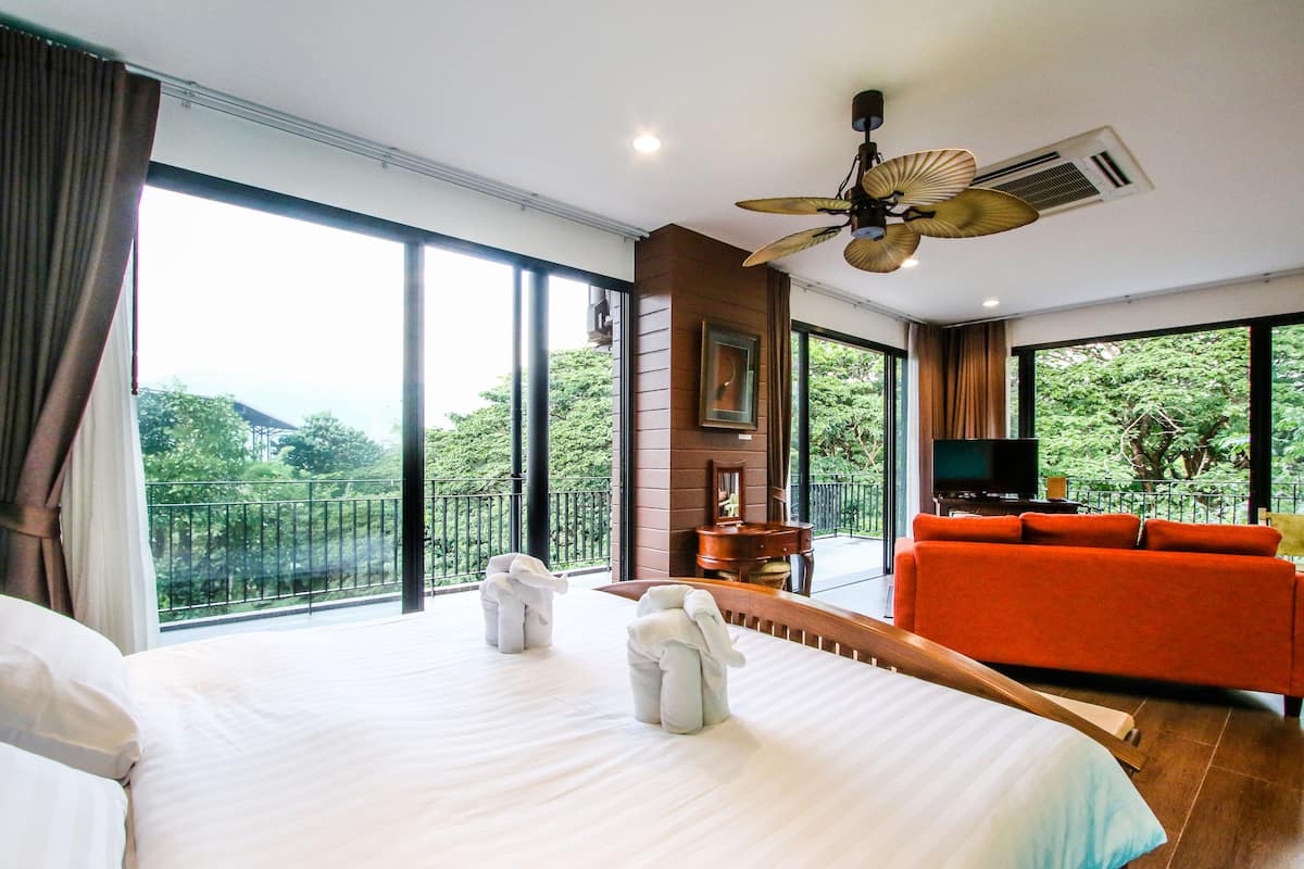 rain tree suite, panorama view | mountain view