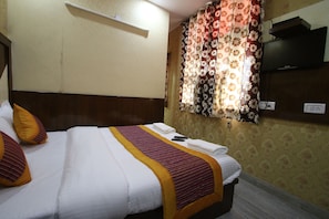 Desk, free WiFi - Lord Krishna Hotel Dx. Inn (New Delhi)