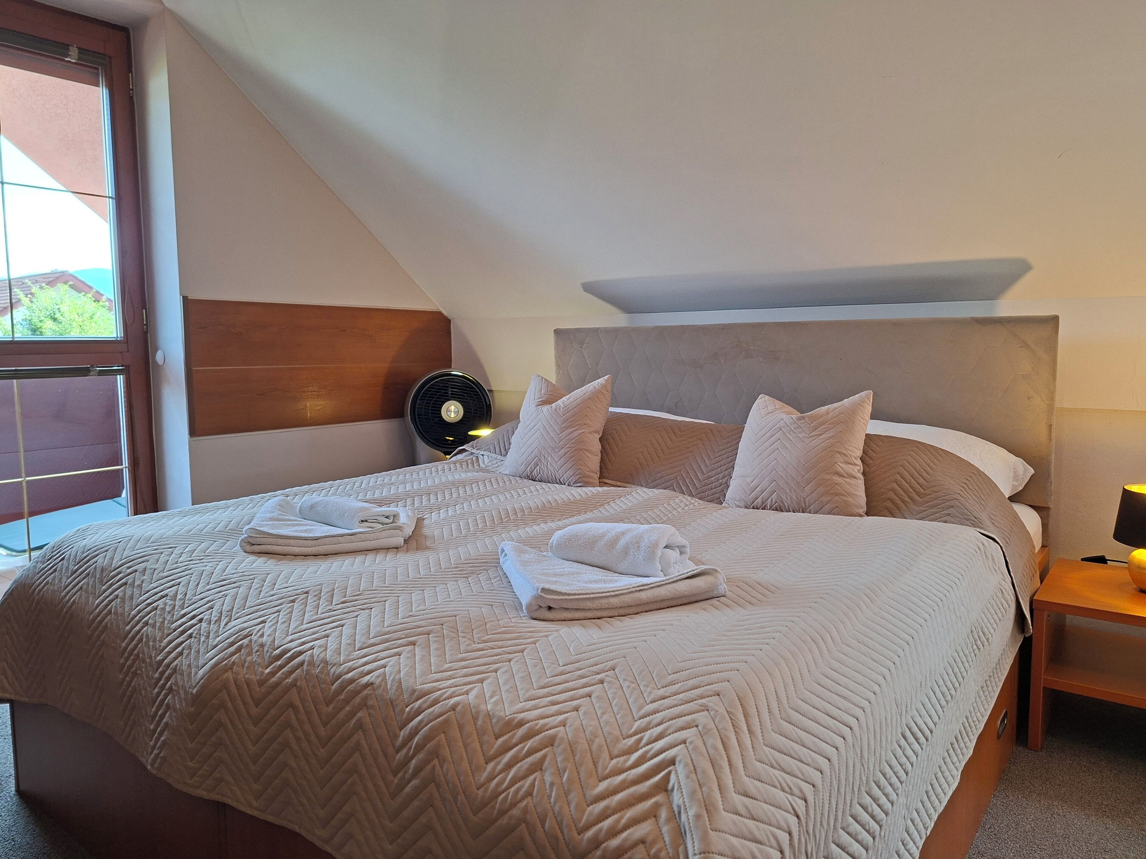 Deluxe Double Room, 1 Bedroom, Balcony, Mountain View | In-room safe, desk, soundproofing, iron/ironing board