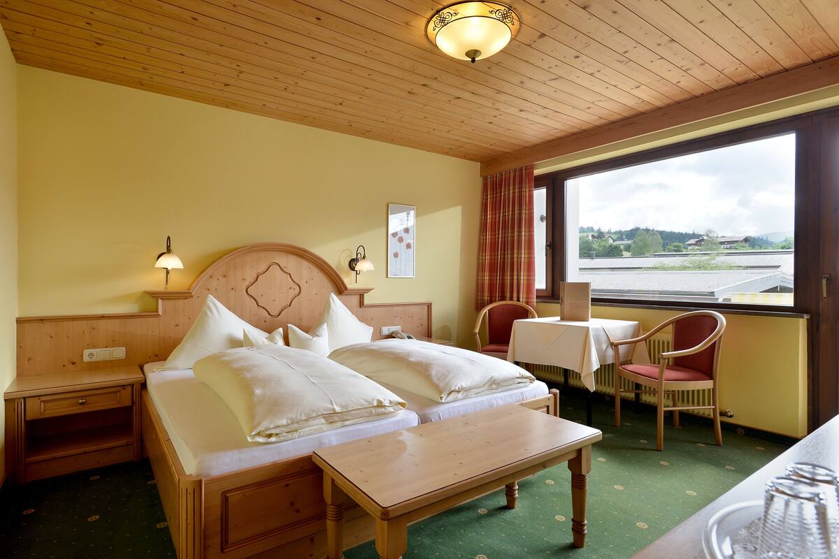 Chambre Double Confort, balcon, vue montagne | 1 chambre, literie de qualité supérieure, chambres insonorisées