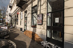 Entrée de l’hébergement